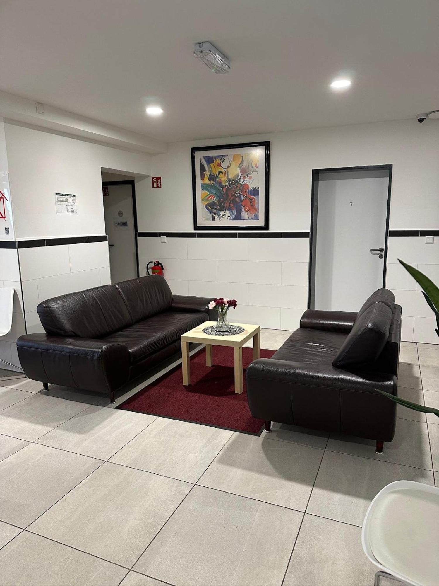 Mk Hostel Oyten - Free Wifi & Parking - 24H Check-In Extérieur photo