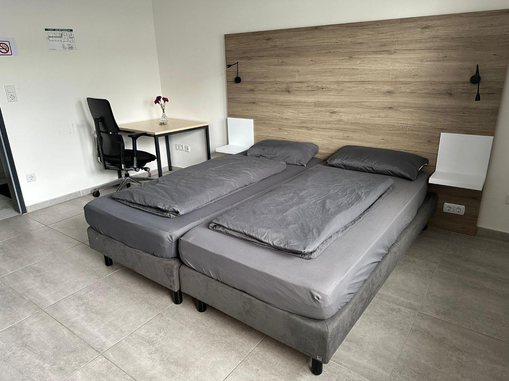 Mk Hostel Oyten - Free Wifi & Parking - 24H Check-In Extérieur photo